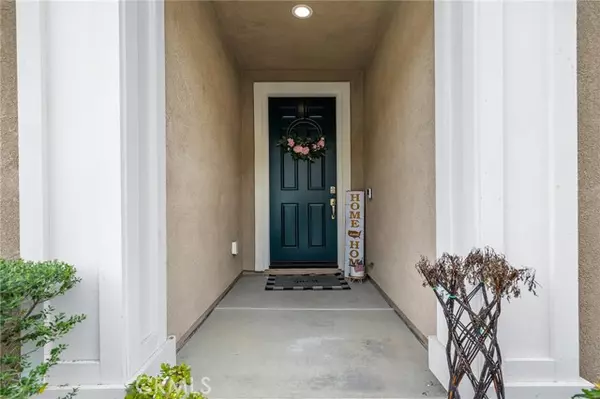 Lake Elsinore, CA 92532,24521 Snapdragon Way