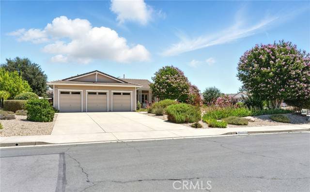 42133 Wagon Wheel Lane, Murrieta, CA 92562