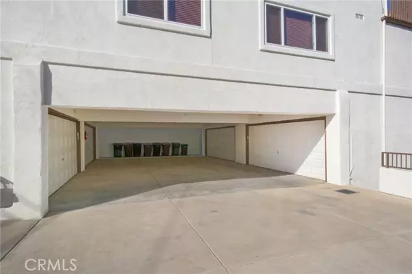 San Clemente, CA 92672,251 Avenida Madrid