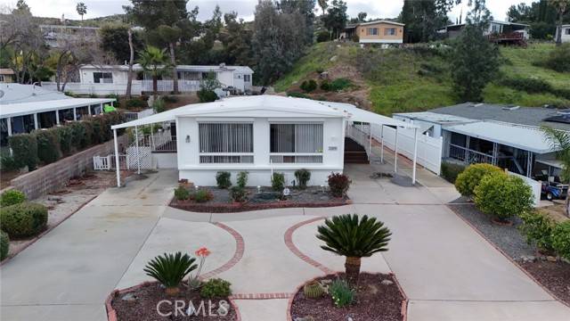 22895 Skylink Drive, Canyon Lake, CA 92587