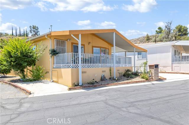 Hemet, CA 92544,44725 E. Florida #132