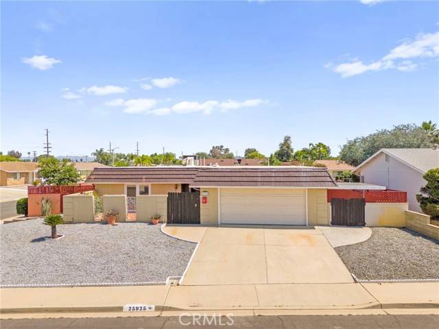 25925 Roanoke Road, Menifee, CA 92586