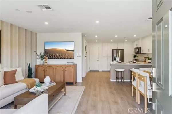 Fontana, CA 92336,6392 Sierra Vista Lane #2