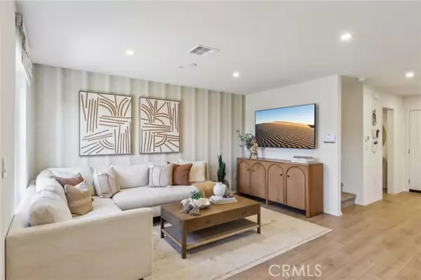 Fontana, CA 92336,6392 Sierra Vista Lane #2
