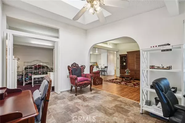 Seal Beach, CA 90740,1181 Oakmont Rd #197H