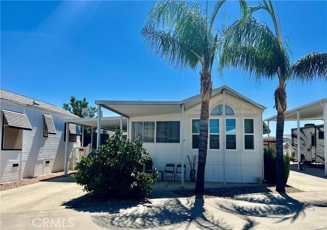 1295 S Cawston Avenue #422, Hemet, CA 92545
