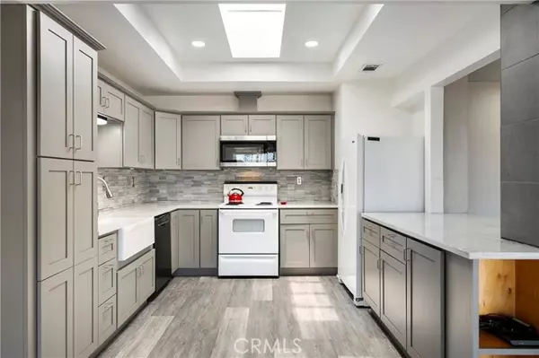 Menifee, CA 92586,28375 Paseo Grande Drive