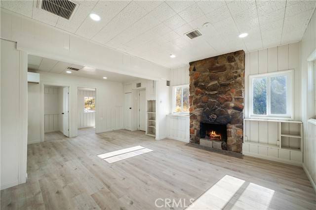 Yucca Valley, CA 92284,7888 Victor
