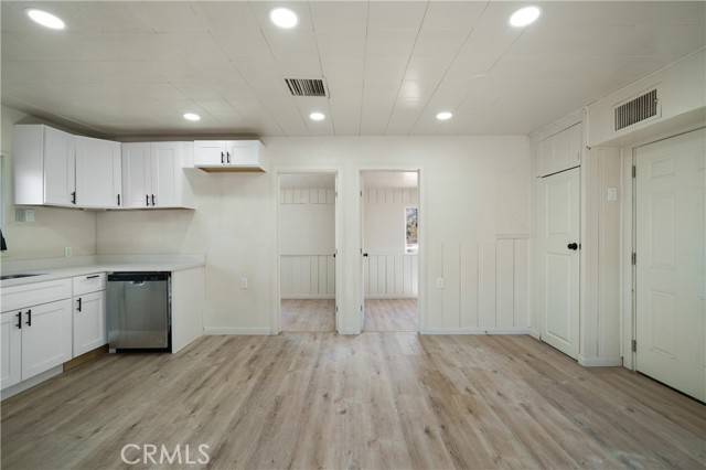 Yucca Valley, CA 92284,7888 Victor