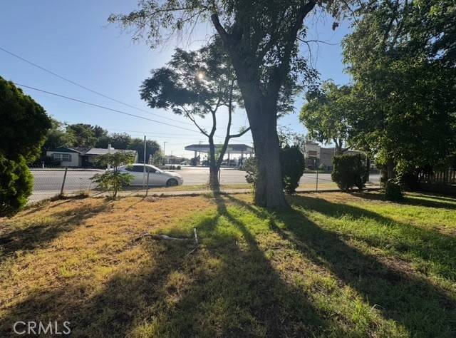 Fontana, CA 92335,9167 Citrus Avenue