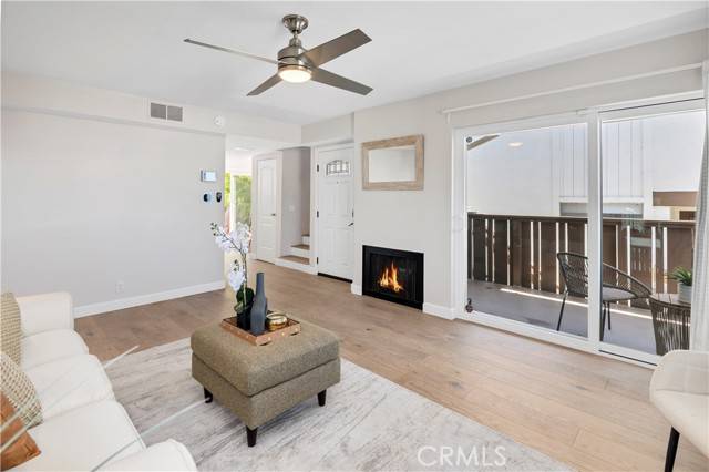 San Clemente, CA 92673,881 Calle Pluma