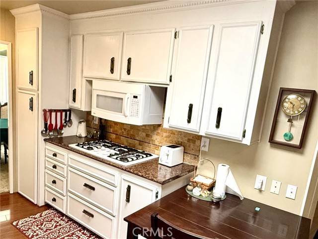 Hemet, CA 92544,43657 Walden Way