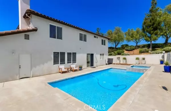 Murrieta, CA 92563,26054 Pine Street