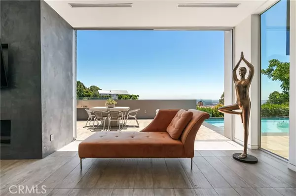 Los Angeles, CA 90069,1489 Stebbins Terrace