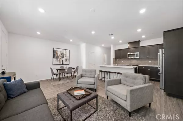 30327 Town Square Drive, Menifee, CA 92584