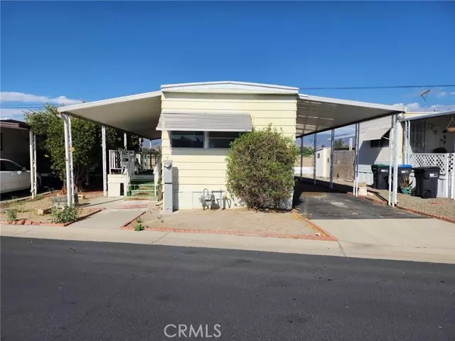 Hemet, CA 92544,43601 State Highway 74 Sp#4