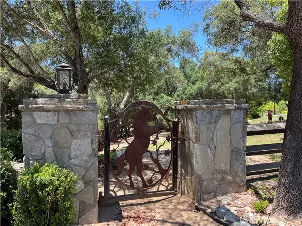 Temecula, CA 92590,23725 Carancho Rd