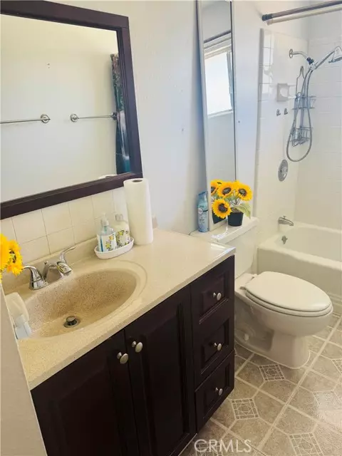 Menifee, CA 92586,27102 Capilano Drive