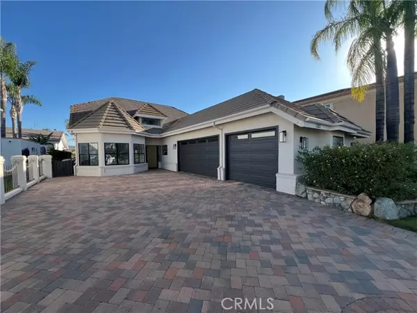 Canyon Lake, CA 92587,22323 Tumbleweed Drive