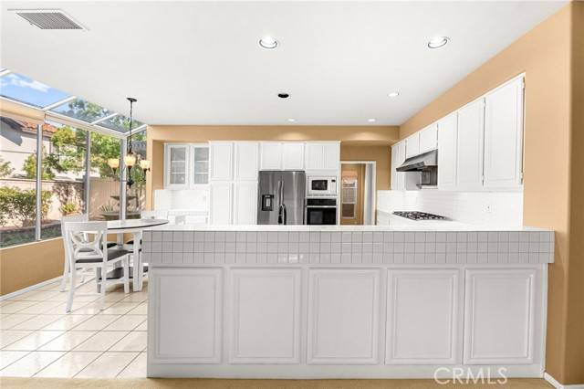 45422 Camino Monzon, Temecula, CA 92592