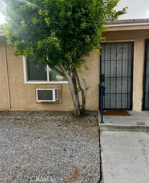 1955 E Devonshire Avenue, Hemet, CA 92544