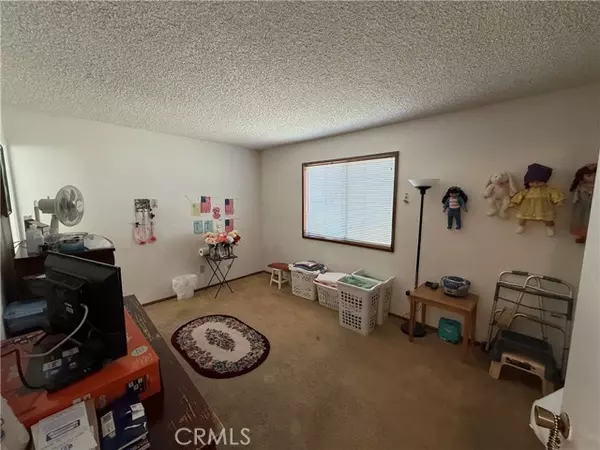 Escondido, CA 92027,1817 E Grand Avenue #49