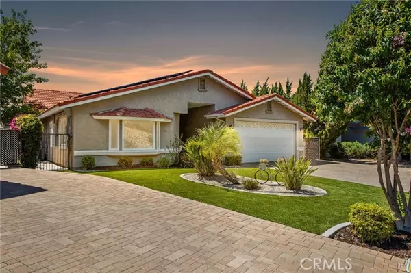 30201 Spray Drive, Canyon Lake, CA 92587