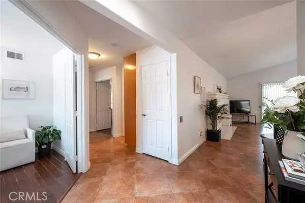 Lake Elsinore, CA 92530,32730 Royal Oak Lane
