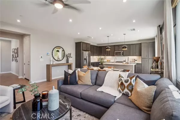 Fontana, CA 92336,6346 Moonfire Lane