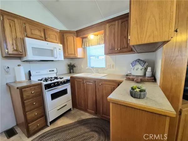 Hemet, CA 92545,1295 S Cawston Avenue #143