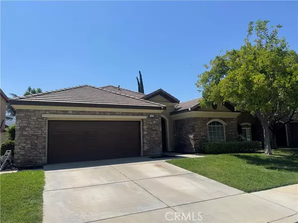 3884 Ash Street, Lake Elsinore, CA 92530