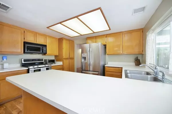 Lake Elsinore, CA 92530,30590 Plumas Street
