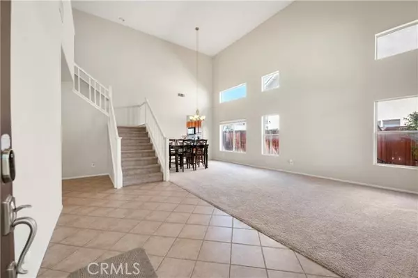 Lake Elsinore, CA 92532,7 Villa Scencero