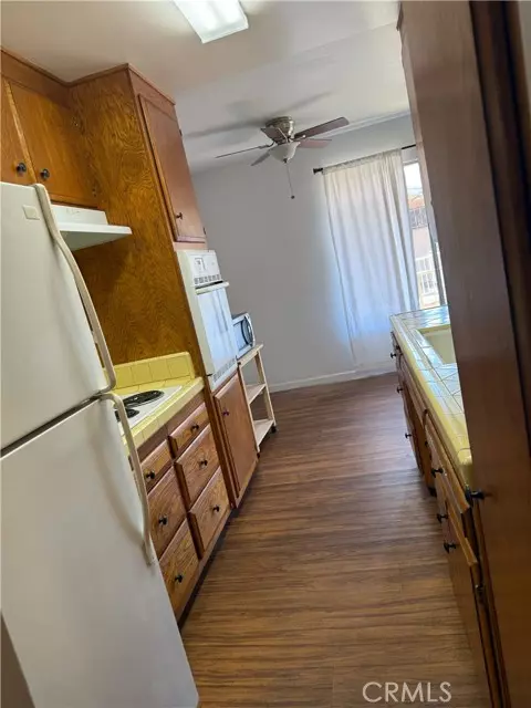 Long Beach, CA 90802,527 Cedar Avenue #2M