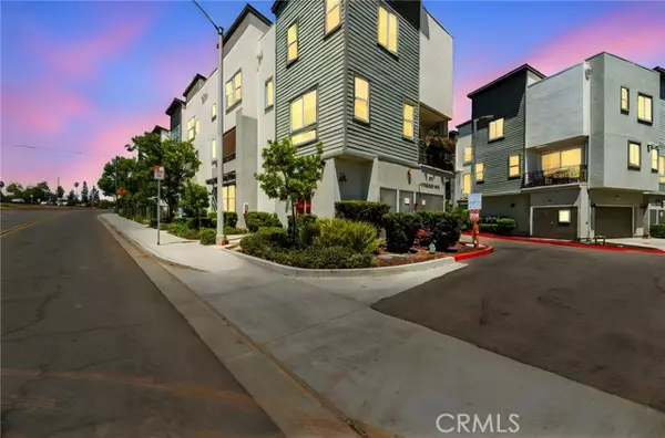 Escondido, CA 92025,2516 S Escondido Boulevard #112