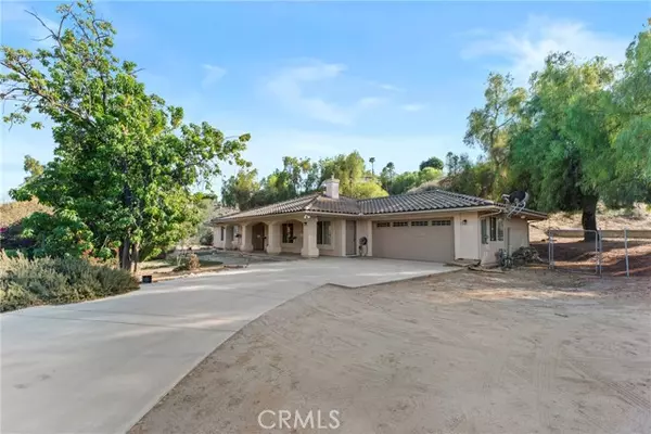 Riverside, CA 92503,14511 Pine Court