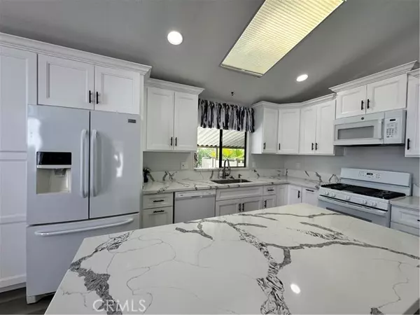 San Jacinto, CA 92583,2230 Lake Park Drive #188