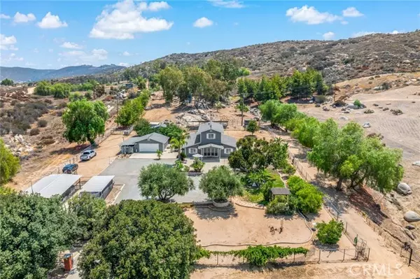 Hemet, CA 92544,40555 Benji Lane