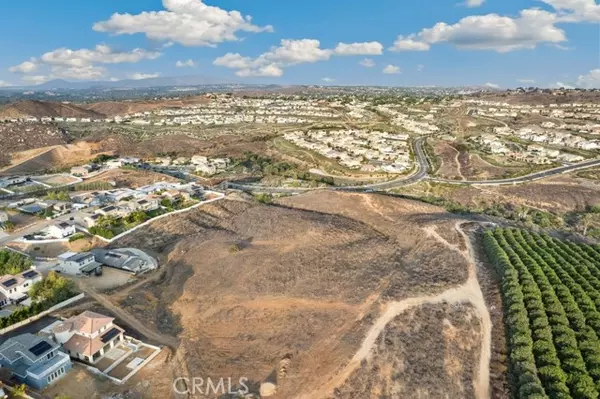 57 Via Verrazano, Riverside, CA 92503