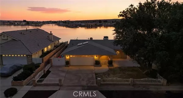 27488 Lakeview Drive, Helendale, CA 92342