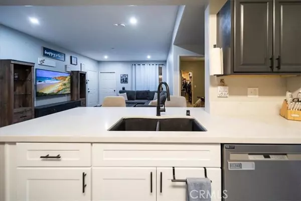 Murrieta, CA 92562,24909 Madison Avenue #2213