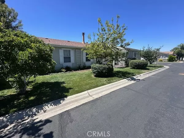 Calimesa, CA 92320,10961 Desert Lawn Drive #242