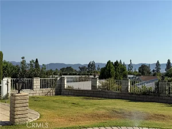 Murrieta, CA 92563,38215 Via Taffia