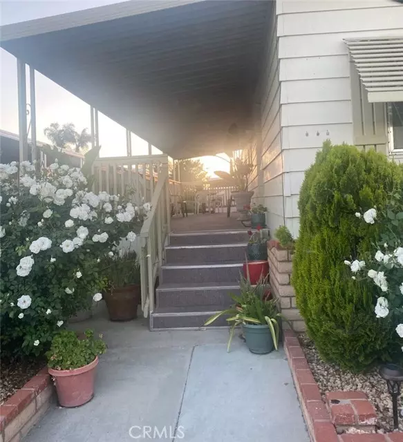 2205 W Acacia Avenue #142, Hemet, CA 92545