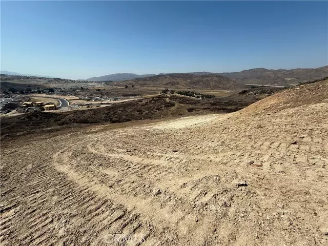 Lake Elsinore, CA 92530,0 Gunder Ave