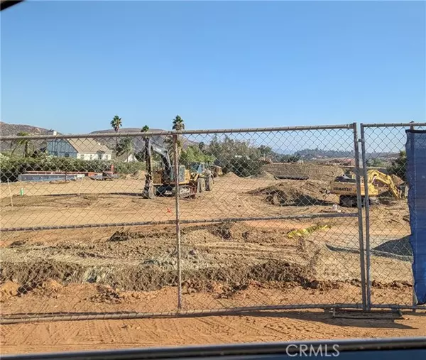 Murrieta, CA 92563,35960 Arendt Lane