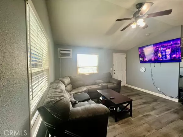 Hemet, CA 92544,42751 E Florida Ave #163