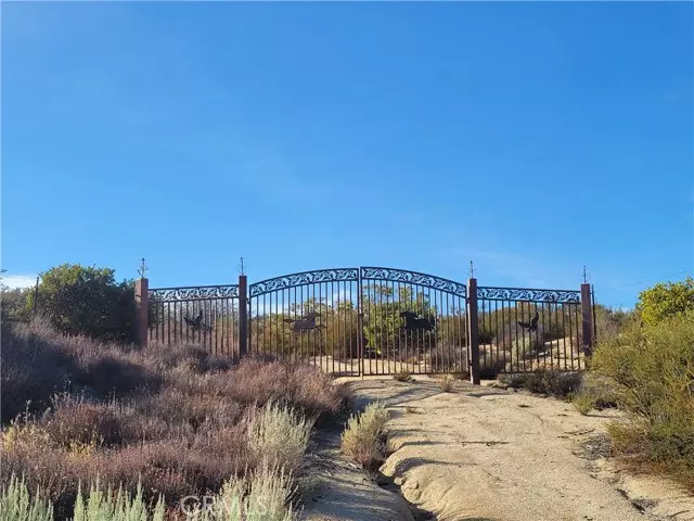 Anza, CA 92539,0 Tule Peak