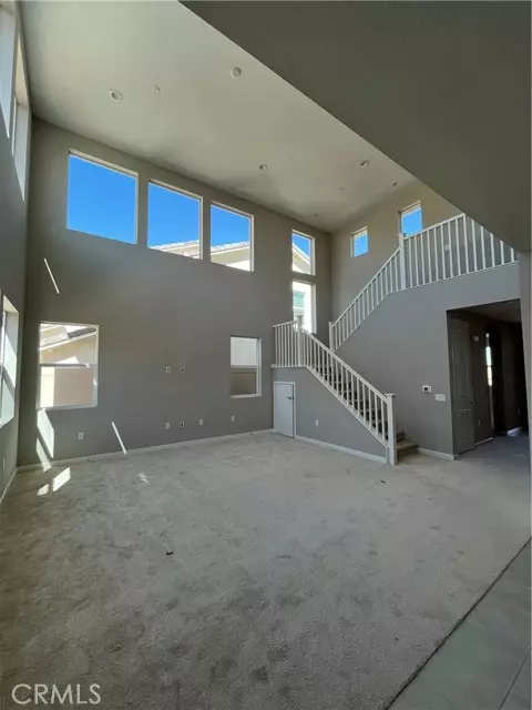 Hesperia, CA 92345,17209 Harpers Ferry