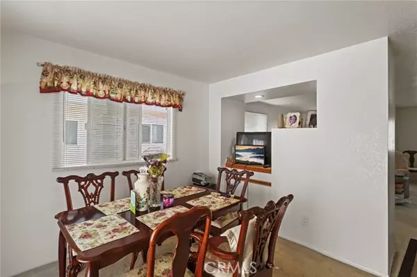 Hawthorne, CA 90250,3918 W 118th Place #8